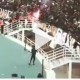فيديو احداث الشغب التي وقعت بين جماهير الجيش والشرطة فيديو احداث الشغب التي وقعت بين جماهير الجيش والشرطة